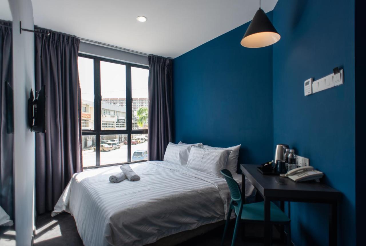 Chariton Hotel Bagan Butterworth Bagian luar foto