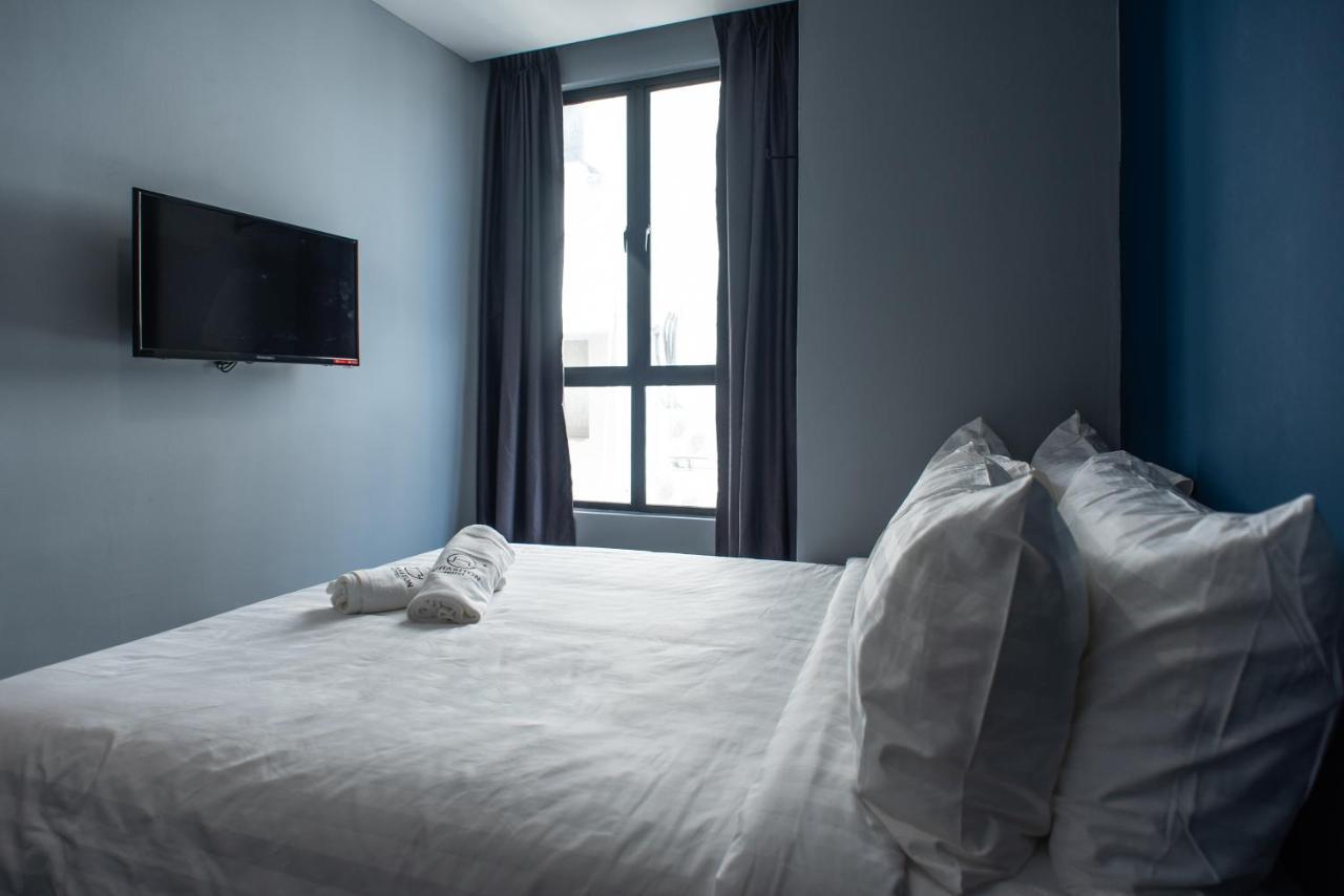 Chariton Hotel Bagan Butterworth Bagian luar foto