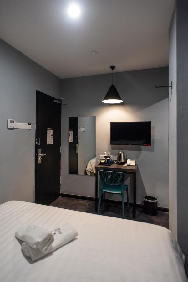 Chariton Hotel Bagan Butterworth Bagian luar foto